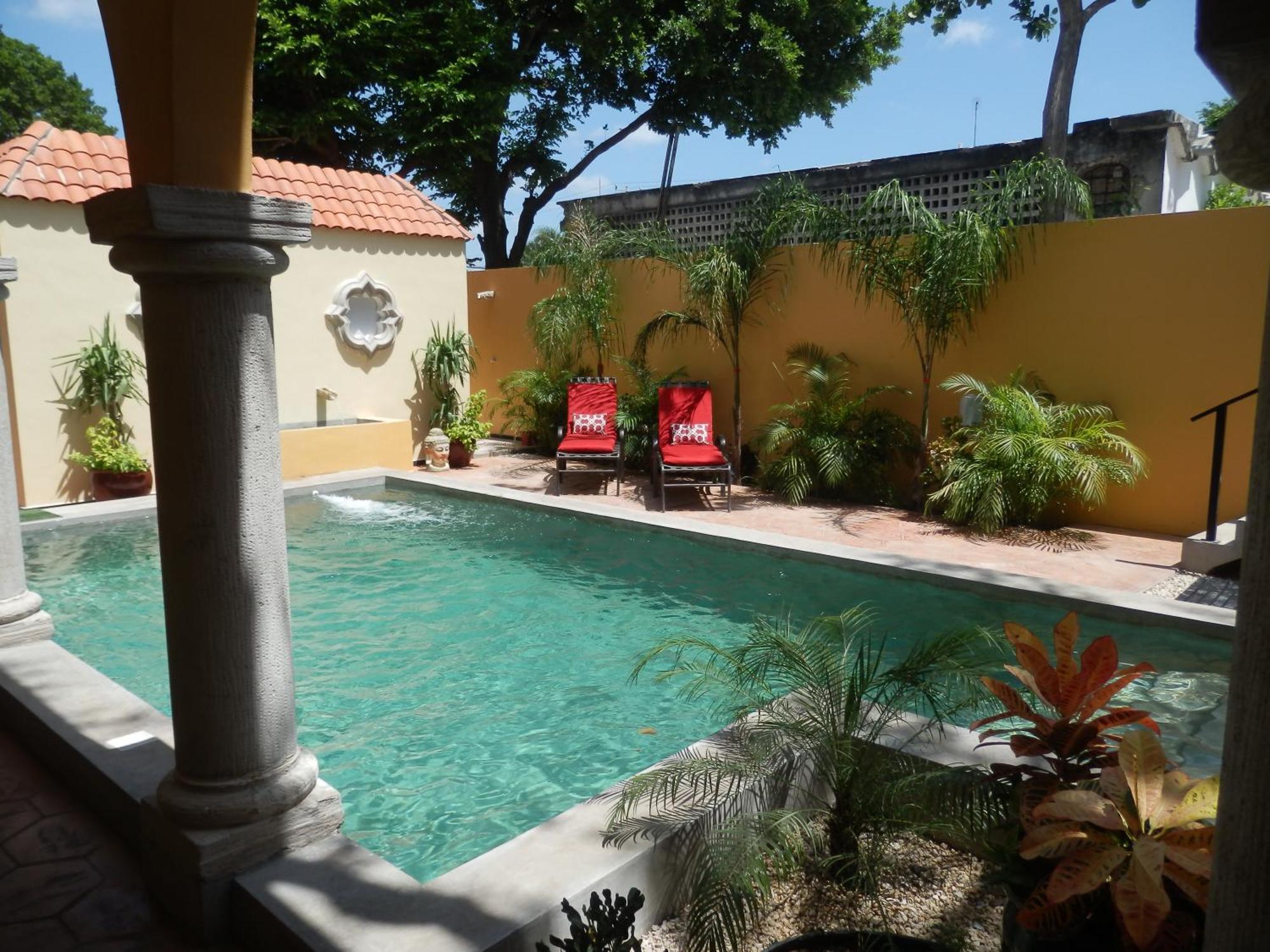 Ochenta Y Dos Bed & Breakfast & Spa Mérida Exterior photo