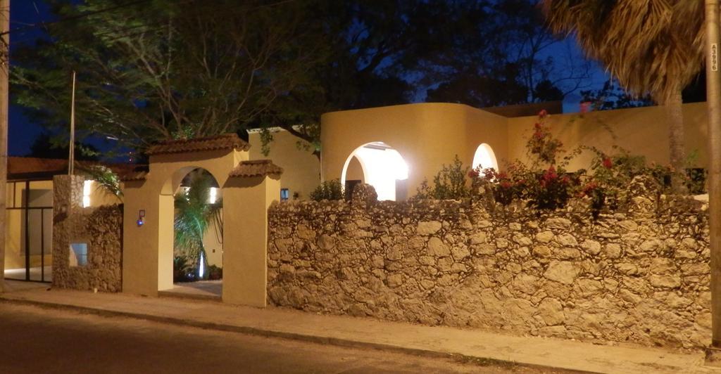 Ochenta Y Dos Bed & Breakfast & Spa Mérida Exterior photo
